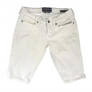 Lucky Brand | Women’s White Brigitte Bermuda Denim Jean Shorts Size 6 (28)